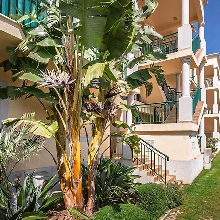 公寓 Spacious 3br Flat In - Minutes From Zoomarine & Beaches 吉亚