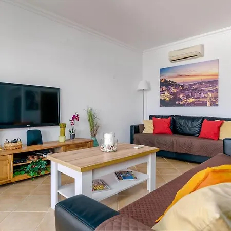 Spacious 3br Flat In - Minutes From Zoomarine & Beaches * Guia (Faro)