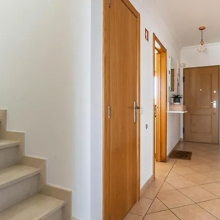 Bright 3-br In With Shared Pool By Lisbeyond * Guia (Faro)